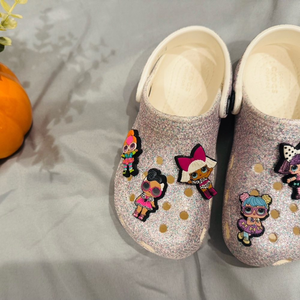 Kids Glittery One Piece Clogs